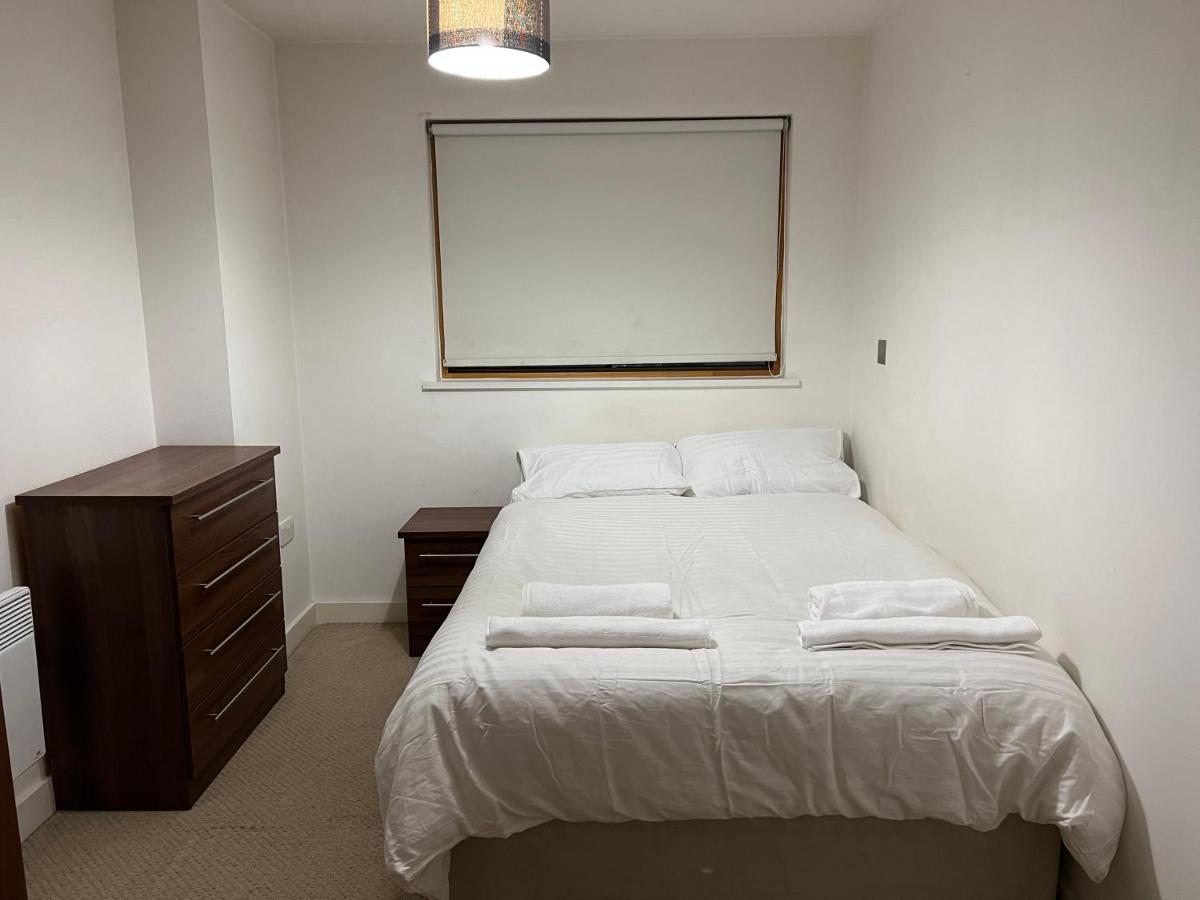 Bigkings Stylish 2 Bedroom Apartment With Free On Street Parking Manchester Exterior foto